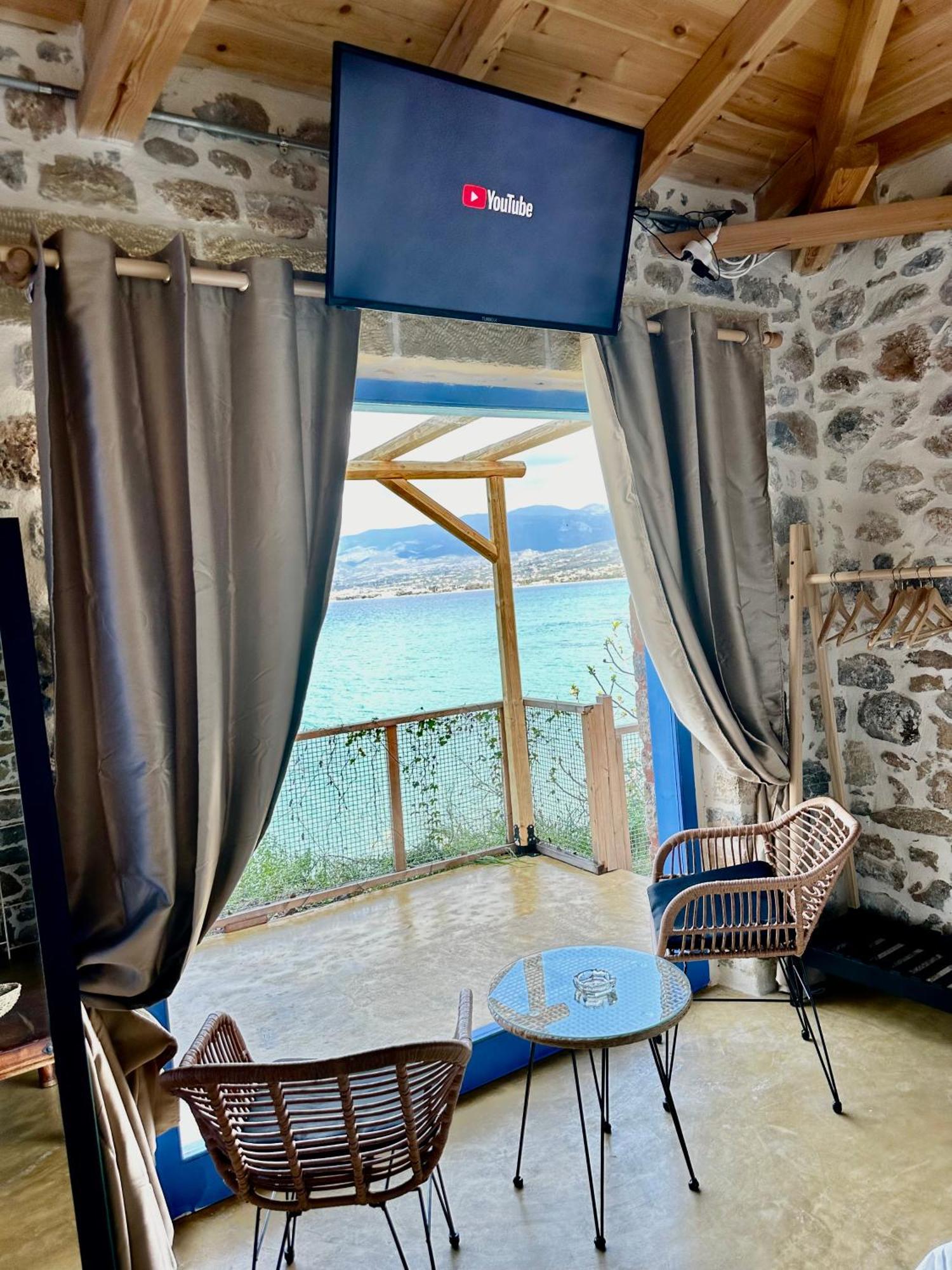 Apartamento Rocksecret Edge Kalamata Exterior foto