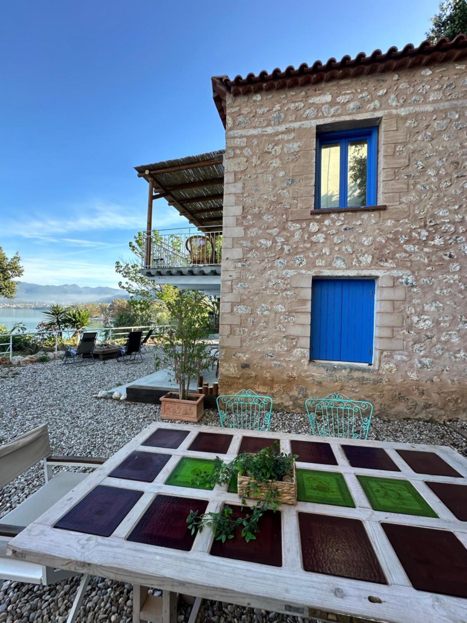 Apartamento Rocksecret Edge Kalamata Exterior foto