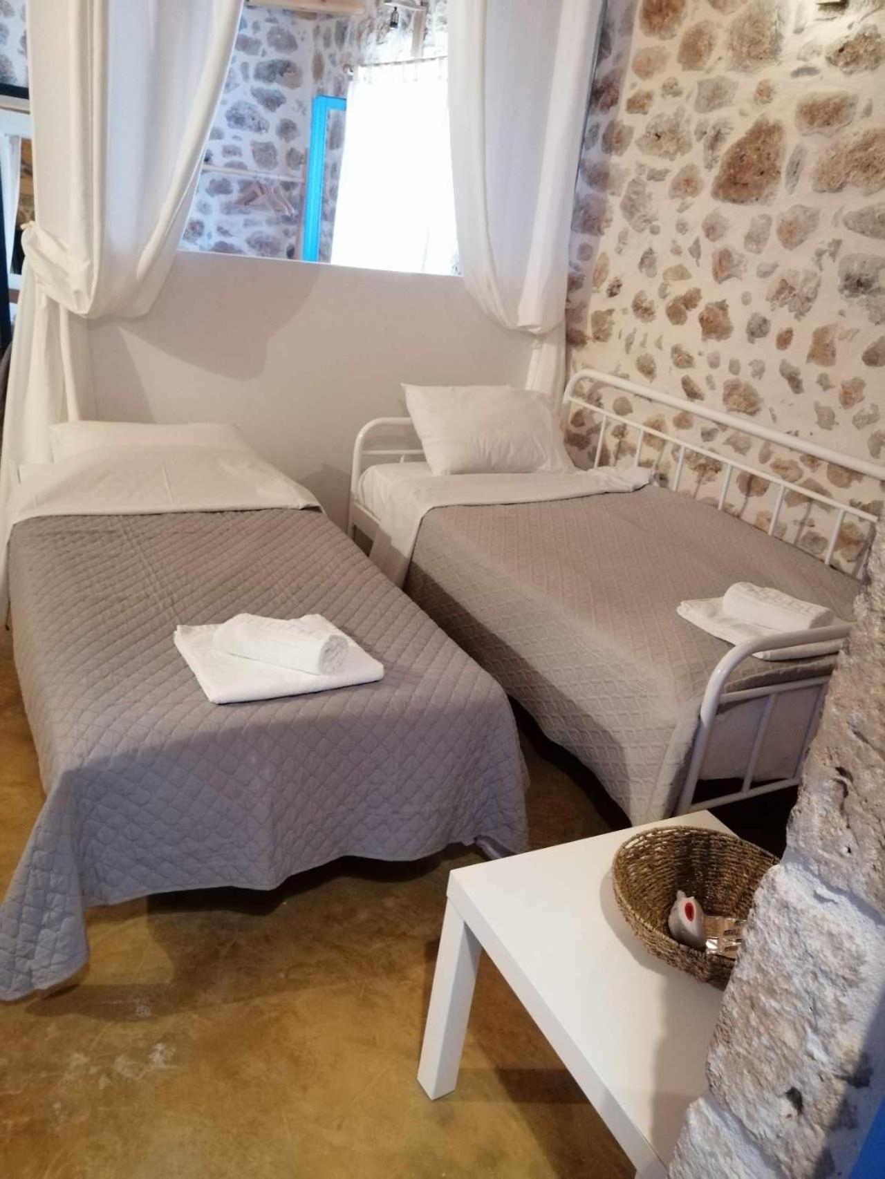 Apartamento Rocksecret Edge Kalamata Exterior foto