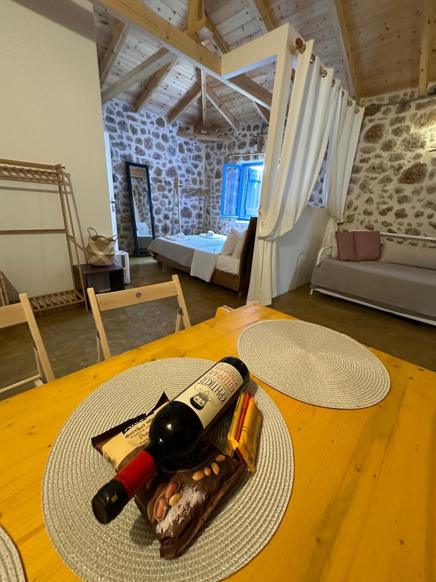 Apartamento Rocksecret Edge Kalamata Exterior foto