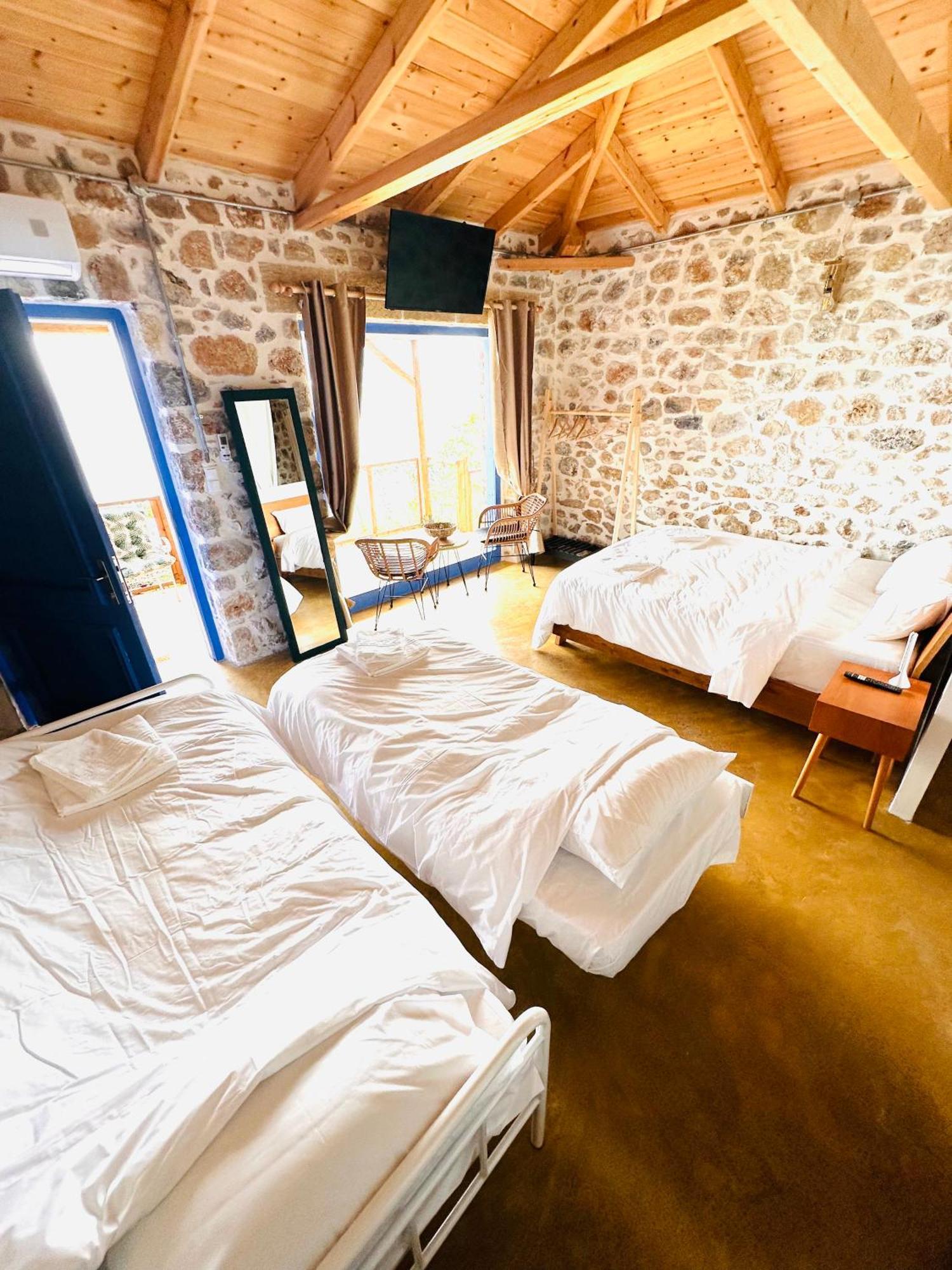 Apartamento Rocksecret Edge Kalamata Exterior foto